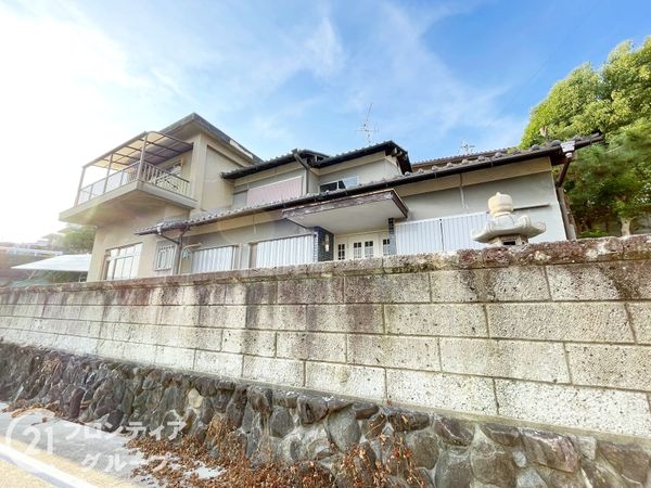 奈良市富雄北３丁目の中古一戸建て