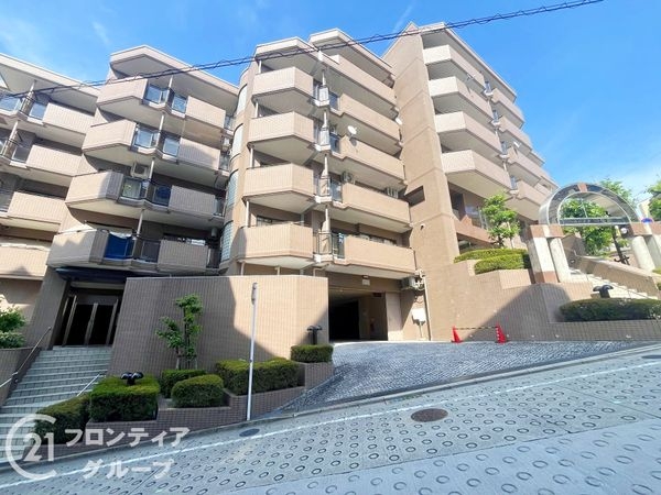 ネオハイツ東生駒　中古マンション
