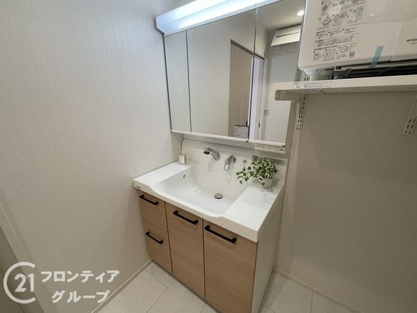 奈良市法蓮町　新築一戸建て　第１　２号棟