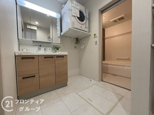 奈良市法蓮町　新築一戸建て　第１　２号棟