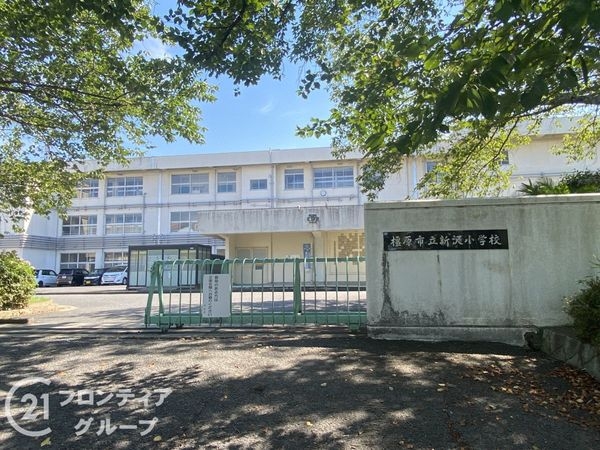 橿原市川西町　新築一戸建て　第３　全１区画(橿原市立新沢小学校)