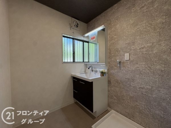 奈良市青山７丁目の中古一戸建て