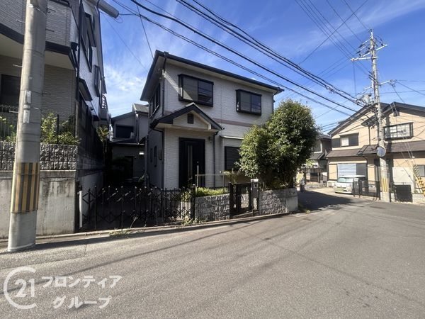 京田辺市薪西山の中古一戸建て
