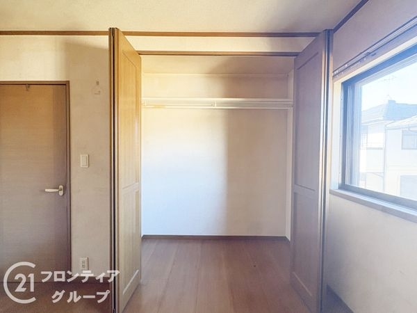 奈良市左京１丁目の中古一戸建て