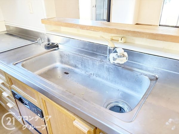 奈良市左京１丁目の中古一戸建て