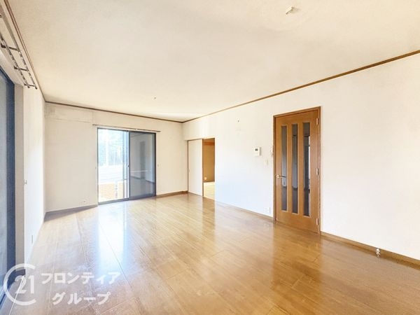 奈良市左京１丁目の中古一戸建て
