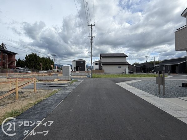 桜井市大字草川　新築一戸建て　第１　２号棟