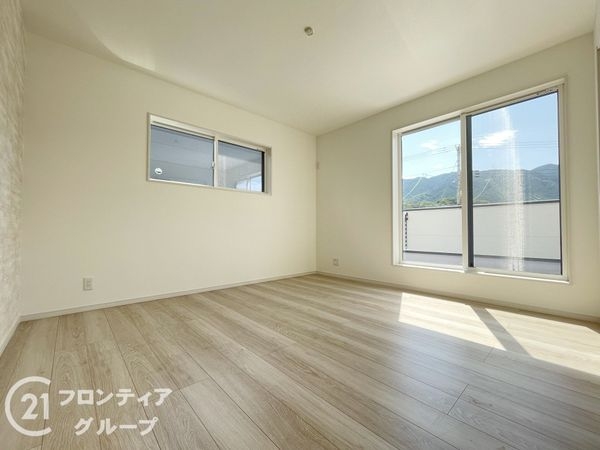 葛城市中戸　新築一戸建て　１号棟