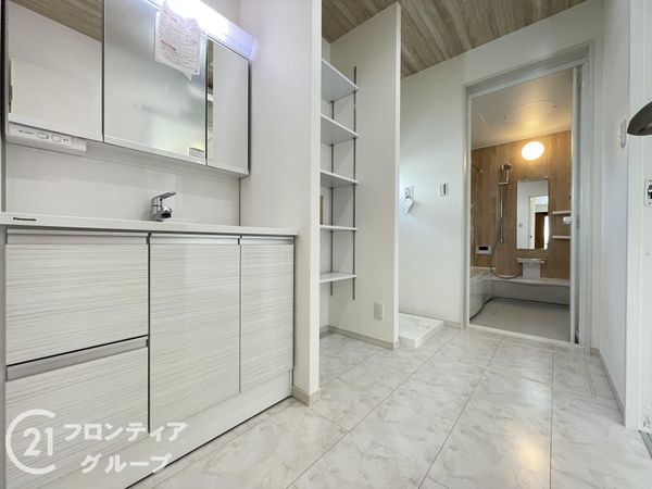 葛城市中戸　新築一戸建て　１号棟