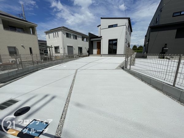 葛城市中戸　新築一戸建て　１号棟