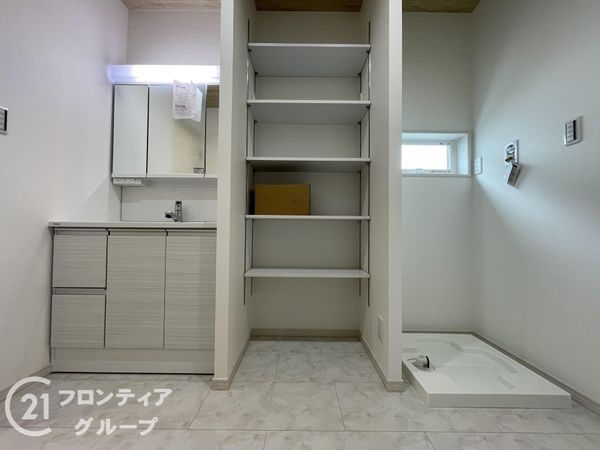 葛城市中戸　新築一戸建て　１号棟