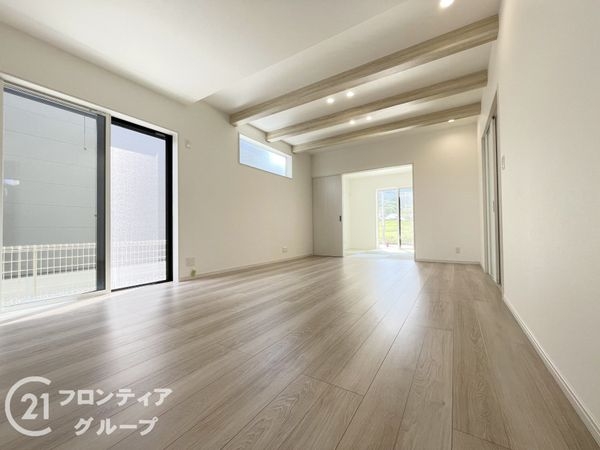 葛城市中戸　新築一戸建て　１号棟