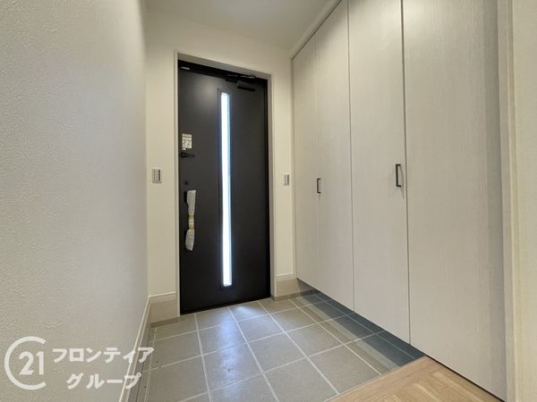 葛城市中戸　新築一戸建て　５号棟