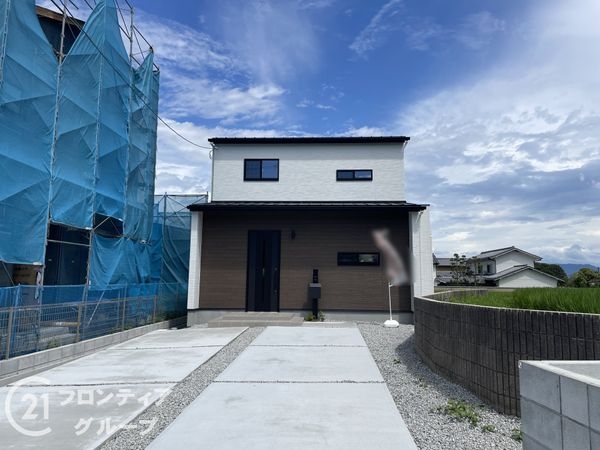 葛城市中戸 新築一戸建て 5号棟
