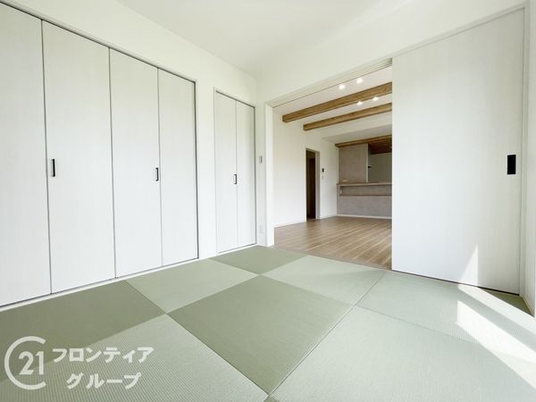 葛城市中戸　新築一戸建て　５号棟