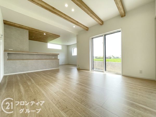 葛城市中戸　新築一戸建て　５号棟