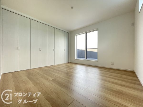 葛城市中戸　新築一戸建て　２号棟