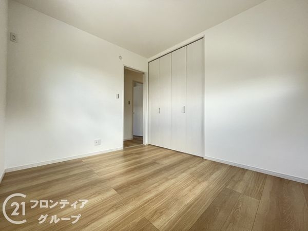 葛城市中戸　新築一戸建て　２号棟