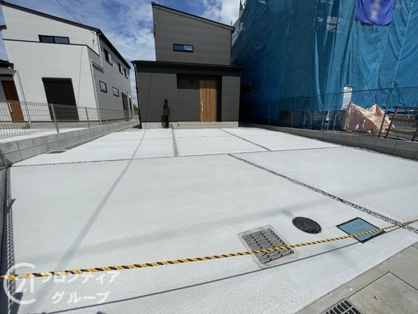 葛城市中戸　新築一戸建て　２号棟