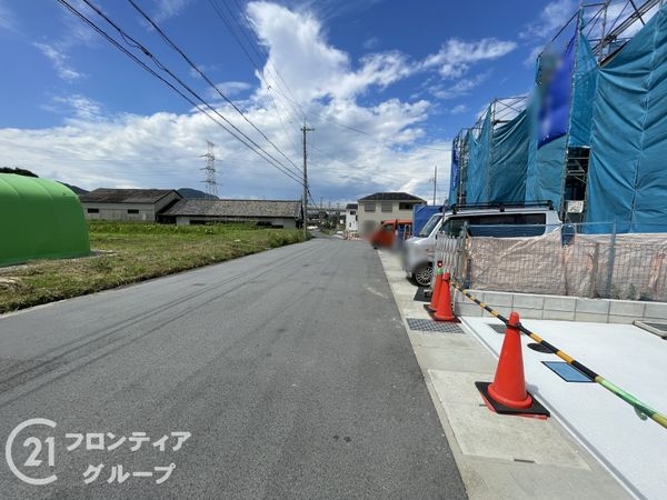 葛城市中戸　新築一戸建て　２号棟