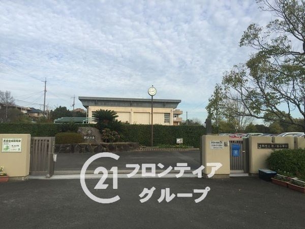 生駒市鹿ノ台西３丁目　新築一戸建て　第１　全１区画(生駒市立鹿ノ台小学校)