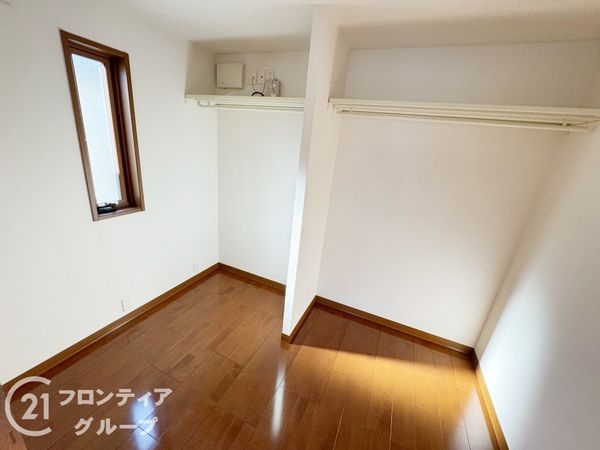 木津川市梅美台３丁目の中古一戸建て