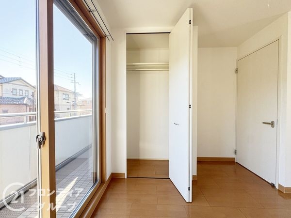 木津川市梅美台３丁目の中古一戸建て