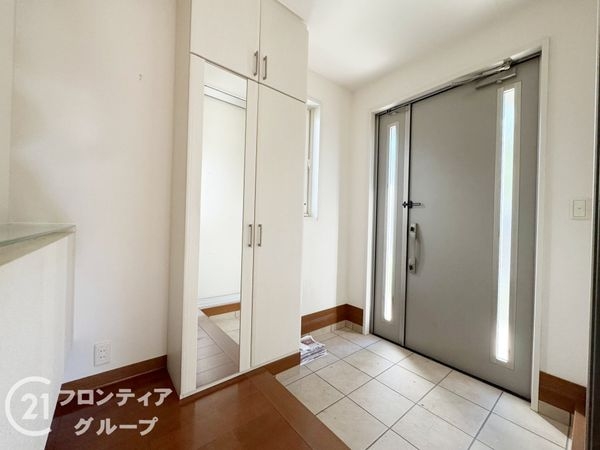 木津川市梅美台３丁目の中古一戸建て
