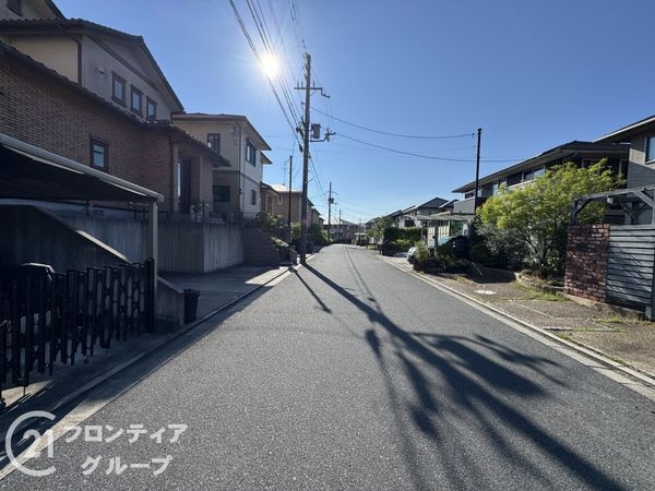 木津川市梅美台３丁目の中古一戸建て