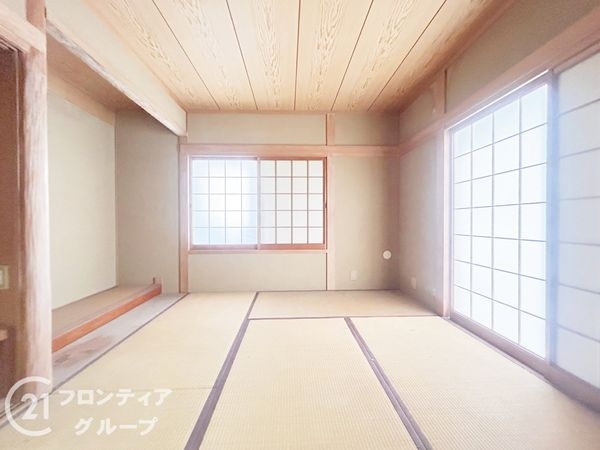 生駒市真弓４丁目の中古一戸建て