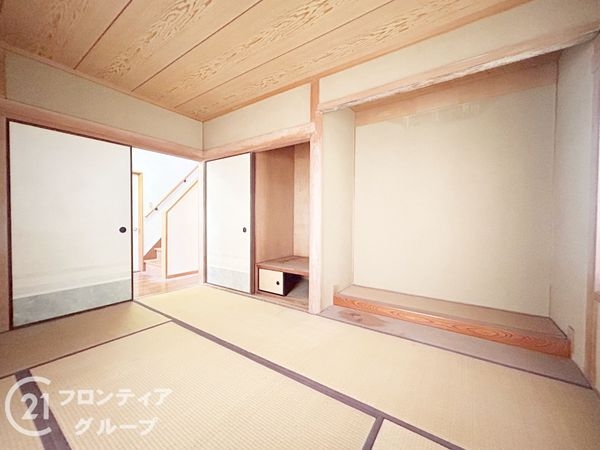 生駒市真弓４丁目の中古一戸建て