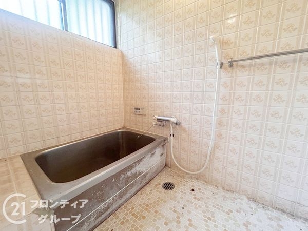 生駒市真弓４丁目の中古一戸建て
