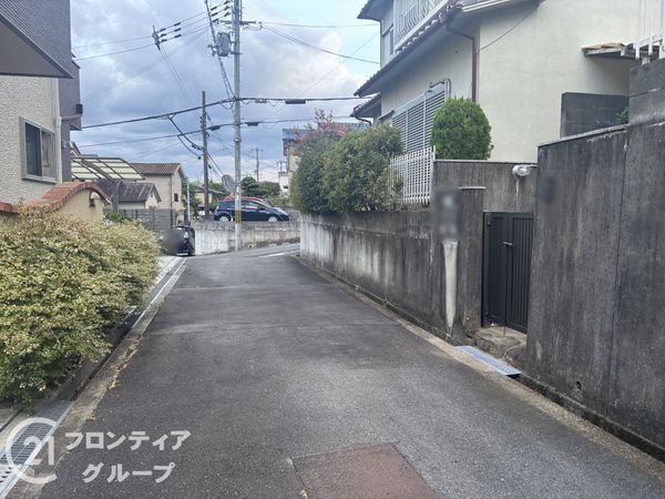 生駒市萩原町の中古一戸建て