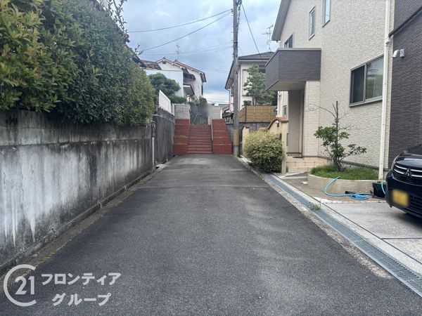 生駒市萩原町の中古一戸建て