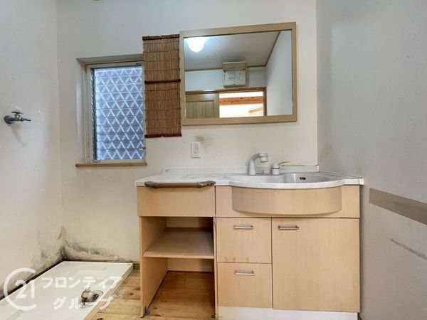奈良市二名２丁目の中古一戸建て