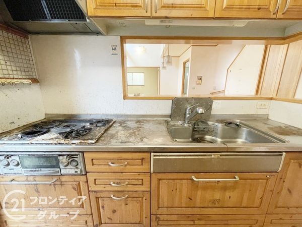 奈良市二名２丁目　中古一戸建て
