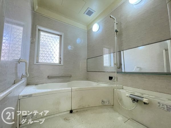 奈良市二名２丁目　中古一戸建て