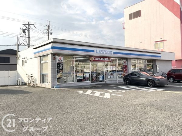橿原市新口町　新築一戸建て　０１期　１号棟(ローソン橿原新口店)