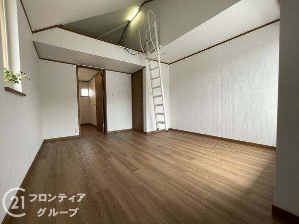 京田辺市山手東１丁目の中古一戸建て