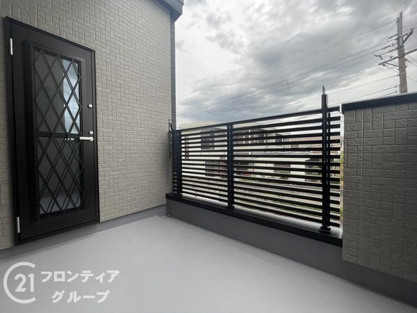 奈良市富雄元町４丁目　新築一戸建て