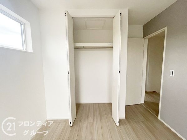 奈良市富雄元町４丁目　新築一戸建て