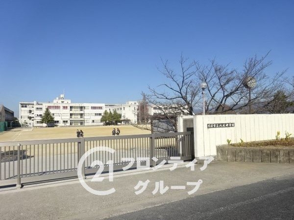 橿原市石原田町の中古一戸建て(橿原市立八木中学校)