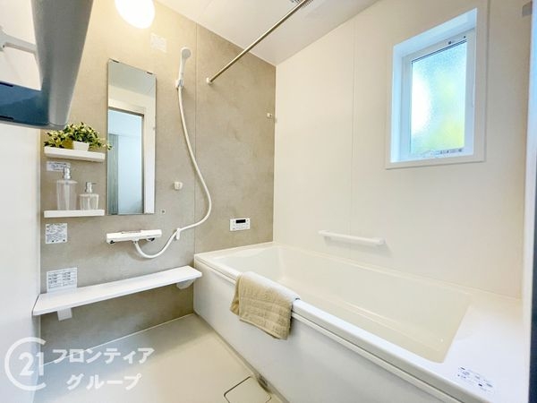 奈良市五条畑１丁目　新築一戸建て　第６　１号棟