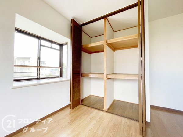 真美ヶ丘中央一番街１１号棟　中古マンション