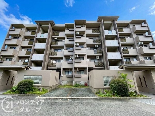 真美ヶ丘中央一番街11号棟 中古マンション