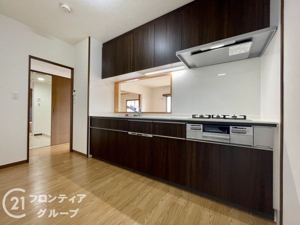 真美ヶ丘中央一番街１１号棟　中古マンション
