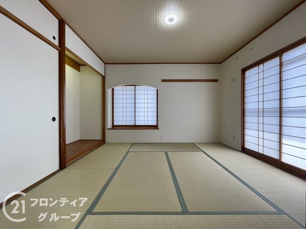 真美ヶ丘中央一番街１１号棟　中古マンション