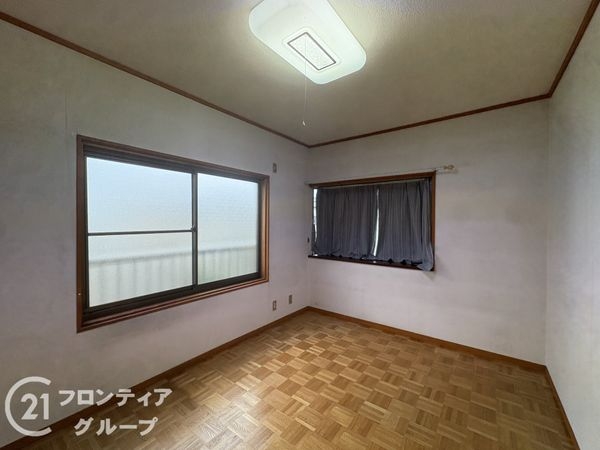奈良市南京終町５丁目の中古一戸建て