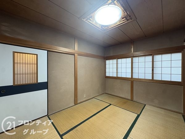 奈良市南京終町５丁目の中古一戸建て