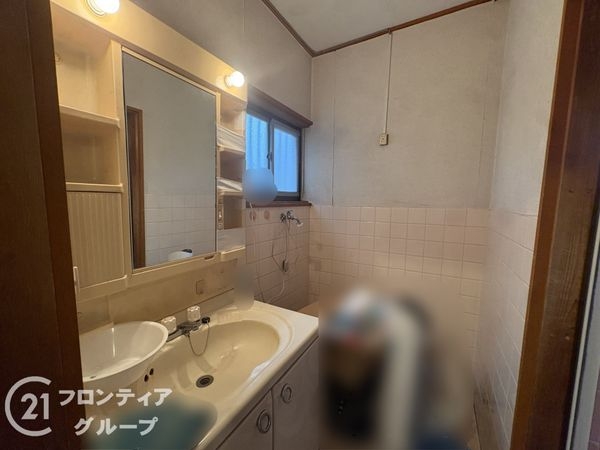 奈良市南京終町５丁目の中古一戸建て